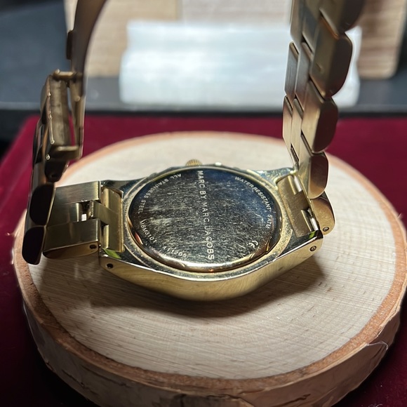 MARC by Marc Jacobs Watch ✨ - Picture 10 of 10